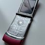 Vintage Motorola RAZR V3 Pink Flip Phone - Brand New / Unused Condition (Factory Film On) Image 3