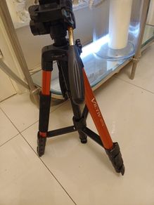 Camera tripod extendable