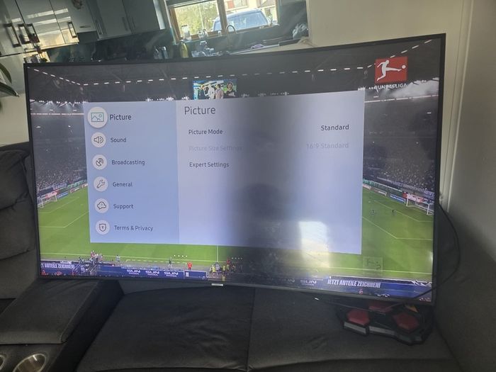 Samsung curved 65 inchs