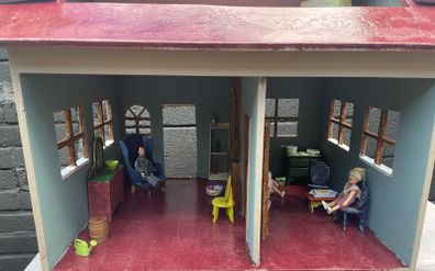 Solid dolls house with furniture