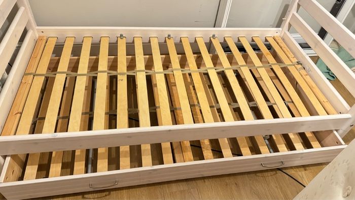single bed