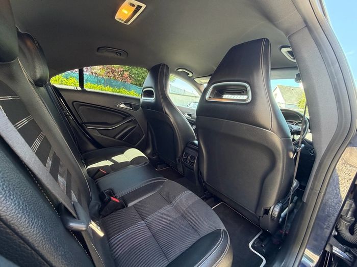 2016 Mercedes-Benz CLA220D