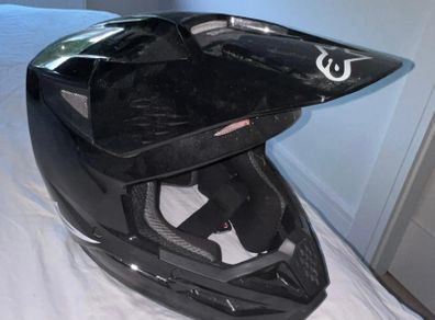 Alpinstars SM3 solid mx helmet