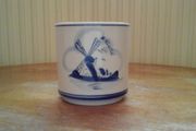 Handpainted delftware