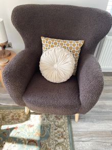 Brown Teddy bear chair