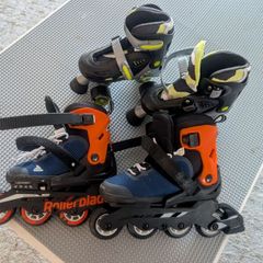 rollerblades/rollerskates
