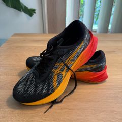 Asics Novablast 3
