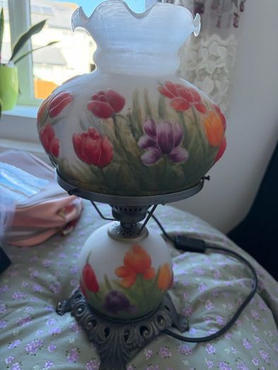 Vintage Hand-Painted Double Light Tulip Table Lamp