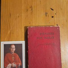RARE. PRAYERS FOR Today Compiled By Bishop Terence Cooke Cardinal Of Newyork 1968 to 1983.  Complete With facsimile Signature On Cover And Hand Written Signature On Inside. Paperback In Good Condition.