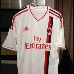 AC Milan 2011/12 Away jersey