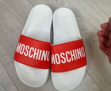 Moschino slides