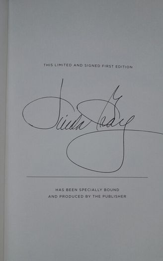Linda Gray (Sue Ellen Ewing) - Signed/Autograph Book