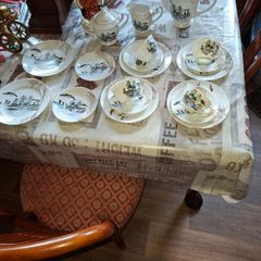 Japanese Kutani Porcelain 15pc Tea Set hand-painted landscape scene with gold gilded details