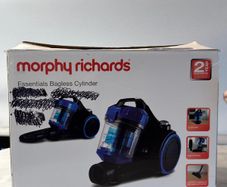 Morphy Richards 700w Bagless Vacuum Cleaner
