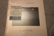 marianne  faithful  with  warren ellis  |  she  walks  in  beauty