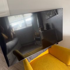 Samsung 50" QLED Smart TV