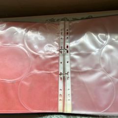 Folder With Plastic CDs/ Discs Sleeves