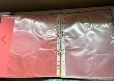 Folder With Plastic CDs/ Discs Sleeves