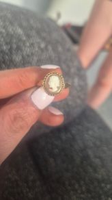 9ct Gold Cameo Ring