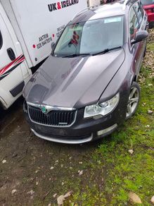 Skoda superb 2011 1.6 TDI