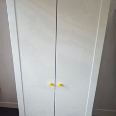 Kids wardrobe