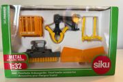 Siku Farmer 3661 Front Loader Accessories 1:32 scale