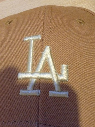 Nike Tracksuit & Matching LA Cap