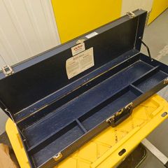 medical display case