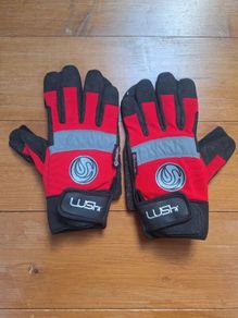 Lush Freeride slide gloves for longboarding and skateboarding