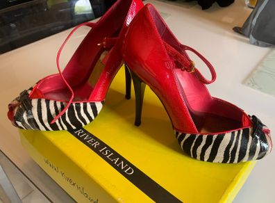 Ladies Shoes