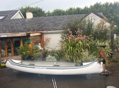 16 ft Canadian Canoe