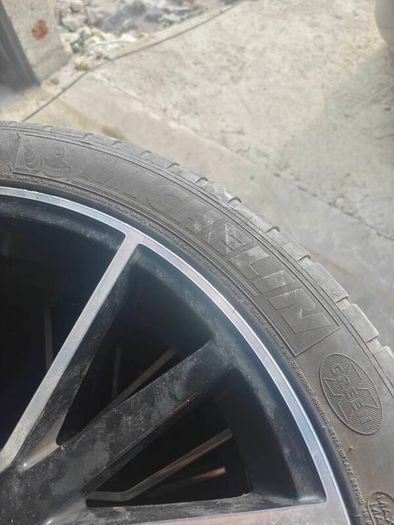 Michelin Latitude Sport 3 295/35 R21