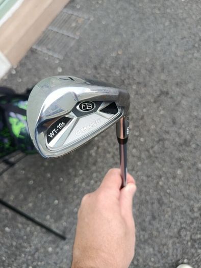 golf bag and clubs