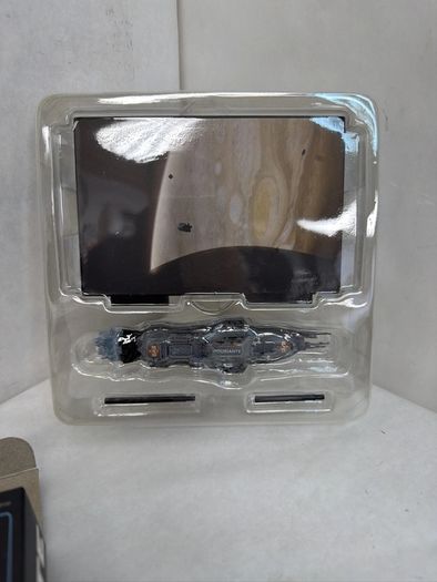 The Exspance Rocinante spacecraft 8 inch replica plus The Exspance Rocinante spacecraft Diorama box lootcrate