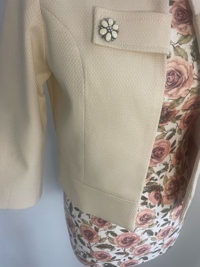 jacket Bnwt darling brand size  8