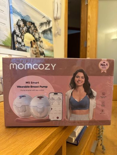 Mom cozy portable breast pump