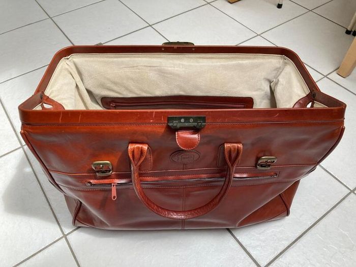 Genuine Leather Large Brown Holdall
