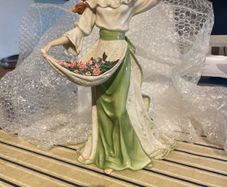 My wild Irish Rose figurine