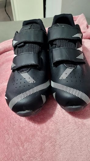 bike shoes