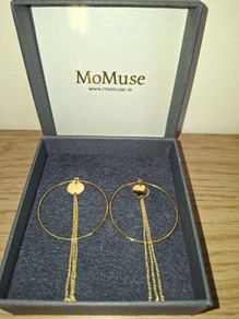 Mo Muse Earrings