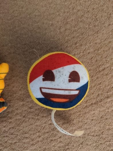 Mc Donald's/Burger King toy