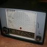 Antique Phillips Radio  In working order Image 7