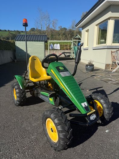 John Deere Berg Go Car