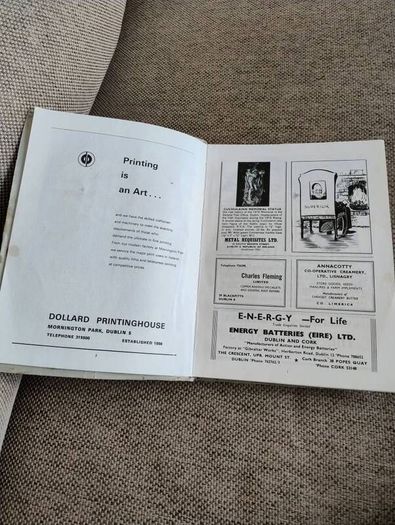 The Capuchin Annual 1975 Saint Francis of Assisi in good condition with some signs of wear on the cover see photos FREE STANDARD POSTAGE INCLUDED