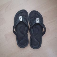 Adidas flip flop
