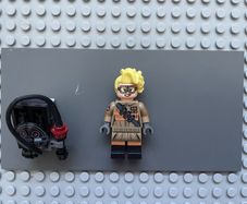 lego ghostbusters gb017 Jillian Holtzmann minifigure- Proton Pack
