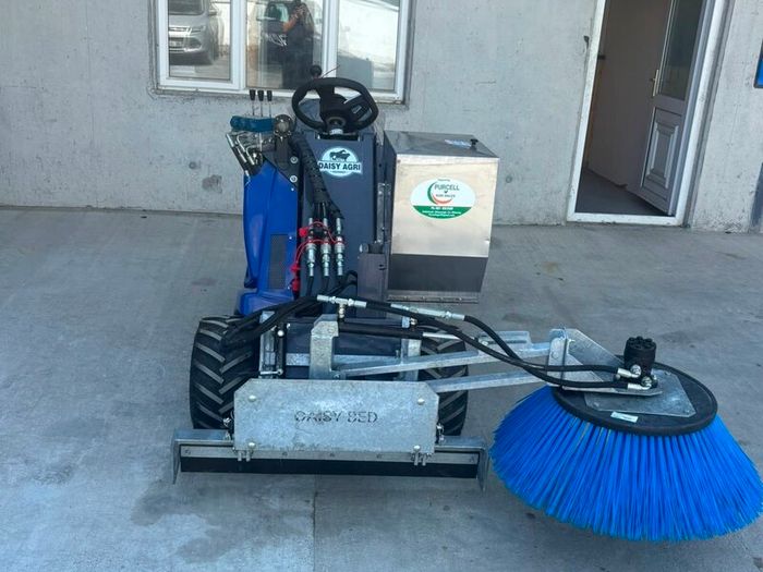 Daisy CL250 Cubicle Cleaner