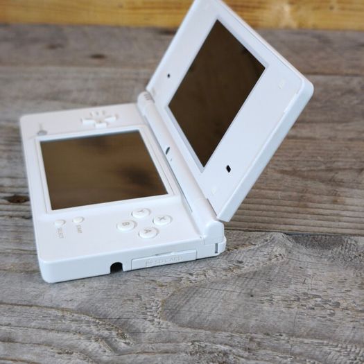 Nintendo DSi Arctic White Console with New USB Charger, 3 Great Games ,Clean