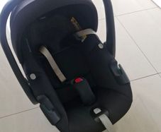 Maxi-Cosi Pebble 360