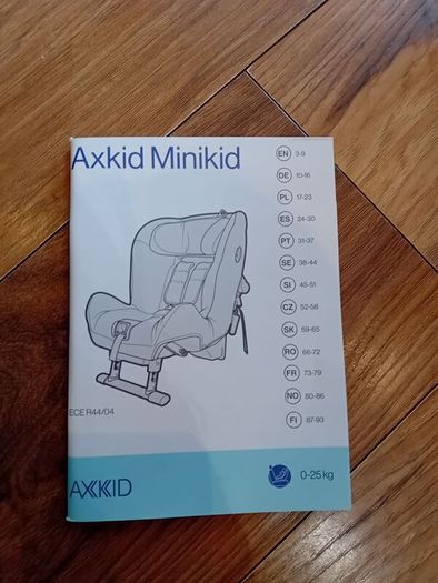 Axkid Minikid rear facing car seat